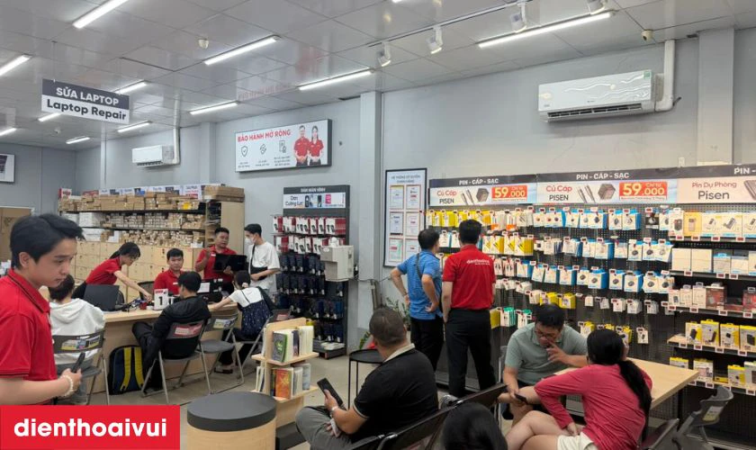 Địa chỉ thay main iPhone uy t&iacute;n tại TP.HCM, H&agrave; Nội, Đồng Nai
