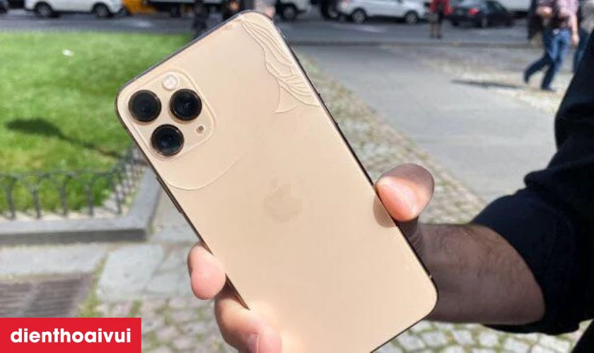 Nguy&ecirc;n nh&acirc;n main iPhone 11 Pro Max hư hỏng