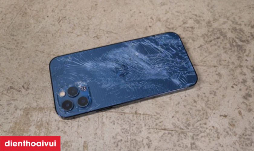 Nguy&ecirc;n nh&acirc;n main iPhone 12 Pro Max hư hỏng