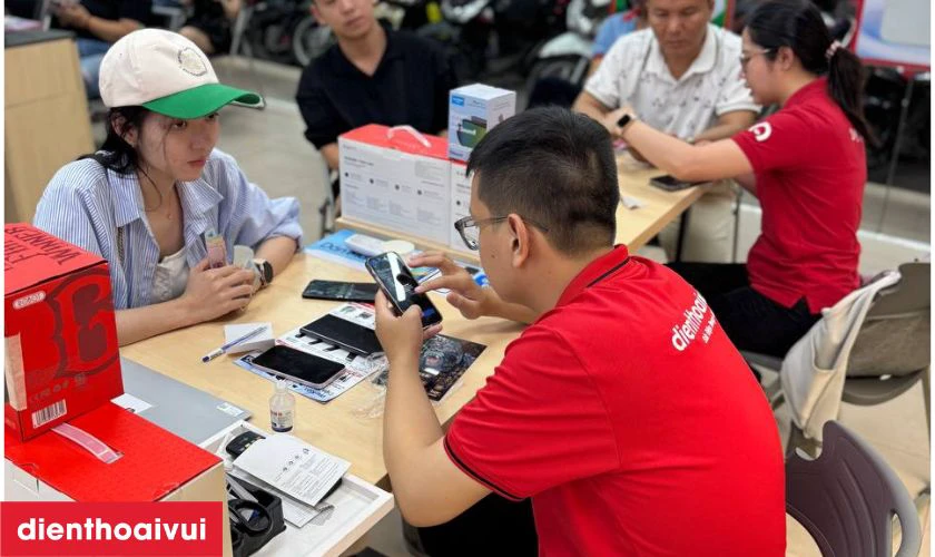 Thay thế mainboard mới ch&iacute;nh h&atilde;ng