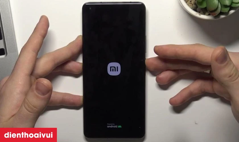 Khi n&agrave;o cần thay main Xiaomi