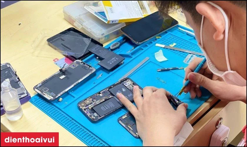 Quy trình thay màn hình Xiaomi Redmi Note 11S tại Điện Thoại Vui