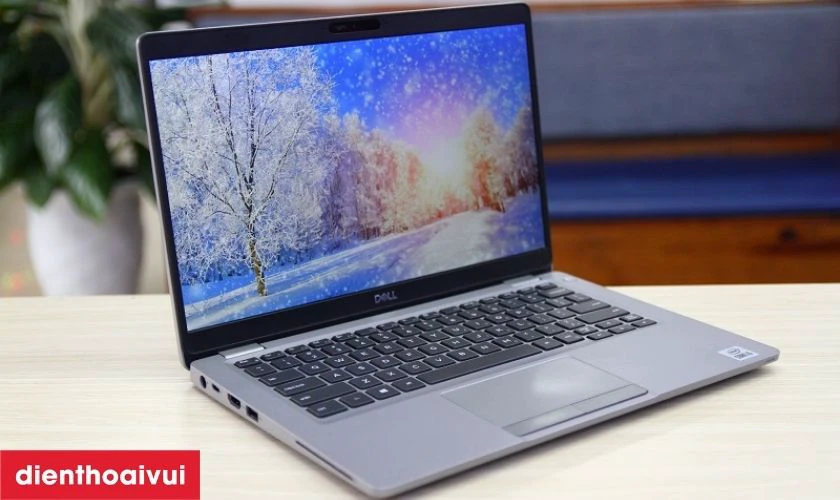 Dấu hiệu cần thay màn hình laptop Dell Latitude E5310