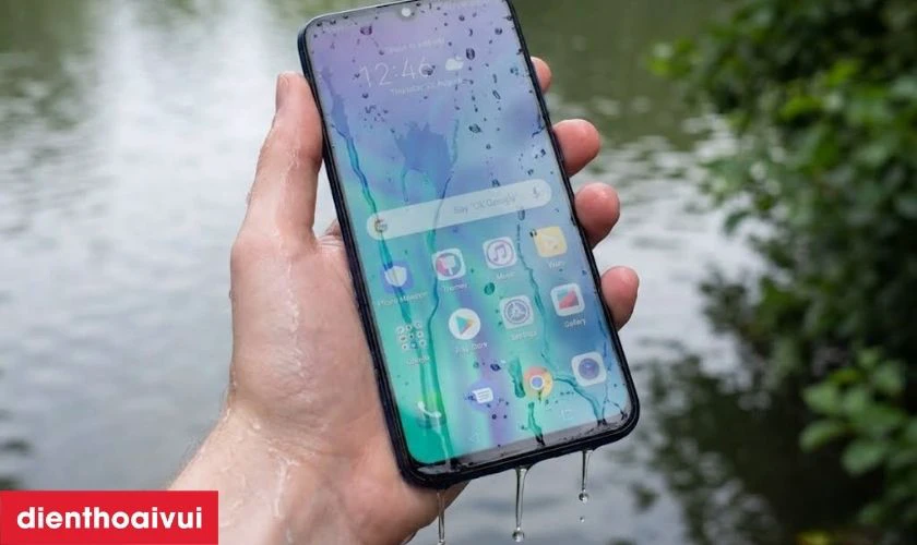 Nguy&ecirc;n nh&acirc;n khiến m&agrave;n h&igrave;nh Honor 20 Lite bị hư hỏng