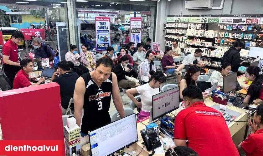 Vì sao chọn thay màn hình Huawei Mate 20 tại Điện Thoại Vui