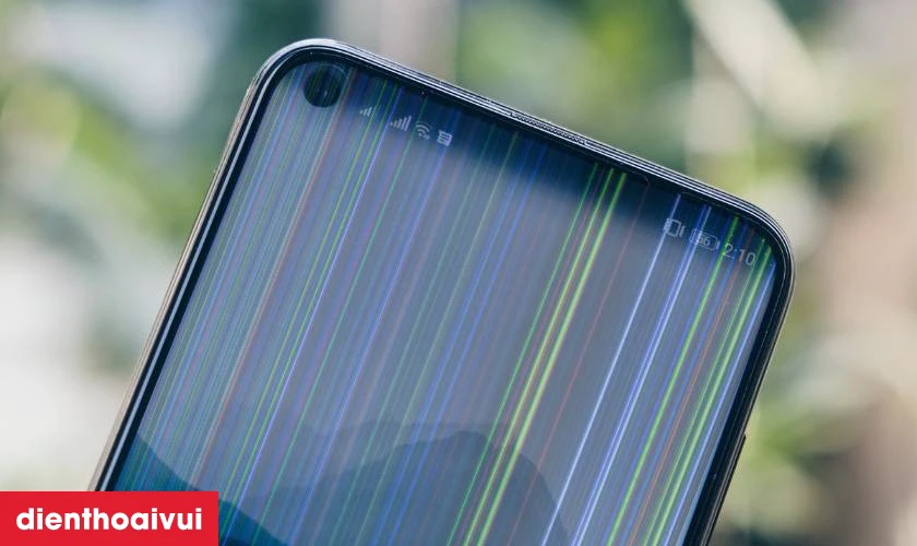 Nguy&ecirc;n nh&acirc;n hư hỏng m&agrave;n h&igrave;nh Huawei Nova 4