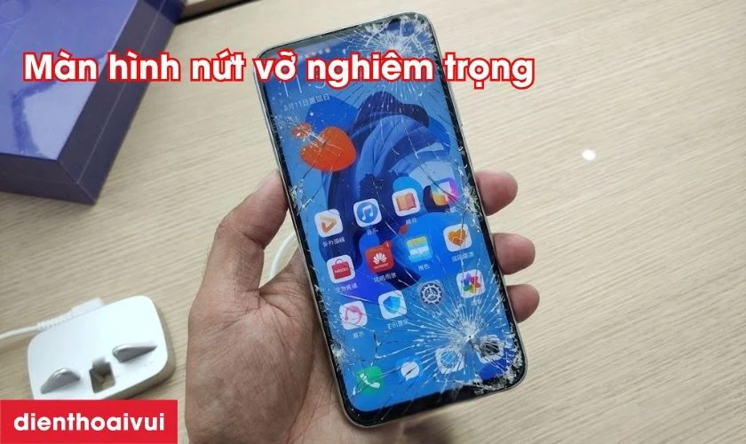 Khi nào cần thay màn hình Huawei Nova 5i?