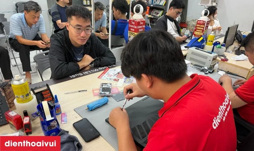 Quy trình thay màn hình Huawei Nova 5i