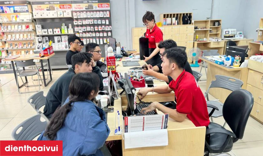 Dịch vụ thay m&agrave;n h&igrave;nh Huawei Y7 2019 ch&iacute;nh h&atilde;ng