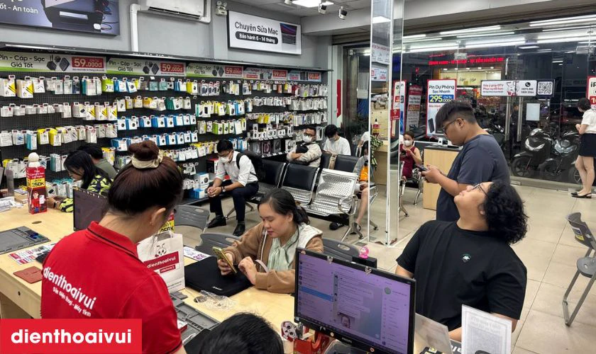 Địa chỉ thay màn hình Huawei Y7 PRIME 2018 ở đâu uy tín, lấy liền lại TPHCM và Hà Nội