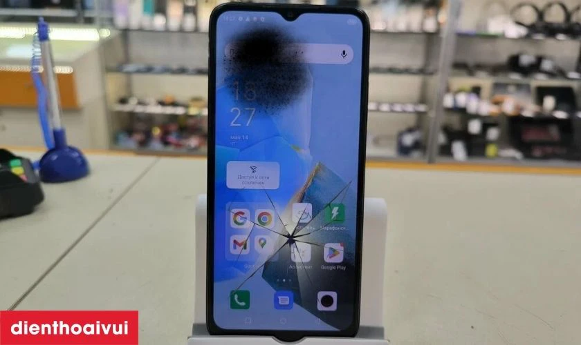 Trường hợp cần thay m&agrave;n h&igrave;nh Infinix Hot 30i