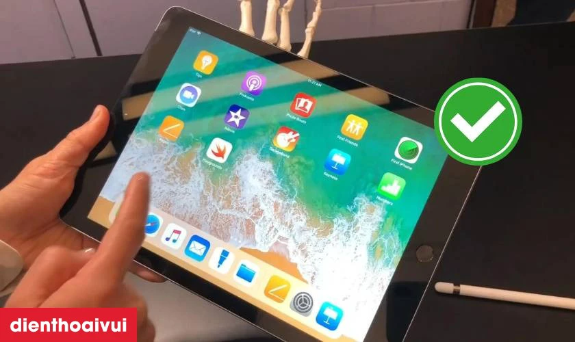 Giới thiệu chi tiết m&agrave;n h&igrave;nh iPad Gen 6