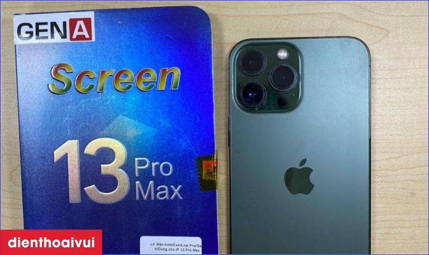 C&oacute; n&ecirc;n d&ugrave;ng m&agrave;n h&igrave;nh ch&iacute;nh h&atilde;ng GENA thay cho iPhone 13 Pro Max kh&ocirc;ng?