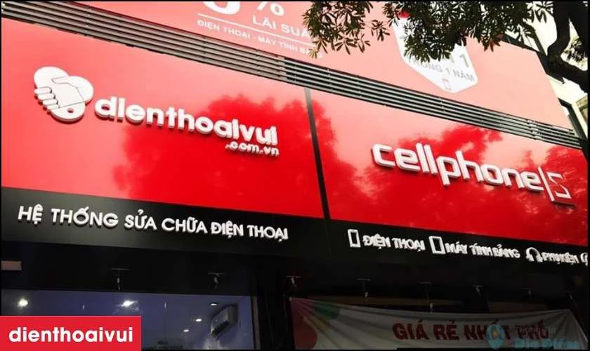C&aacute;c yếu tố để lựa chọn cửa h&agrave;ng thay m&agrave;n h&igrave;nh iPhone 15 Pro Max uy t&iacute;n?