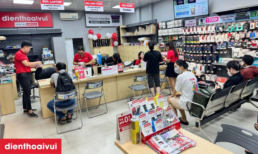 Địa chỉ thay m&agrave;n 16 Pro Max ở đ&acirc;u uy t&iacute;n, lấy liền lại TPHCM v&agrave; H&agrave; Nội