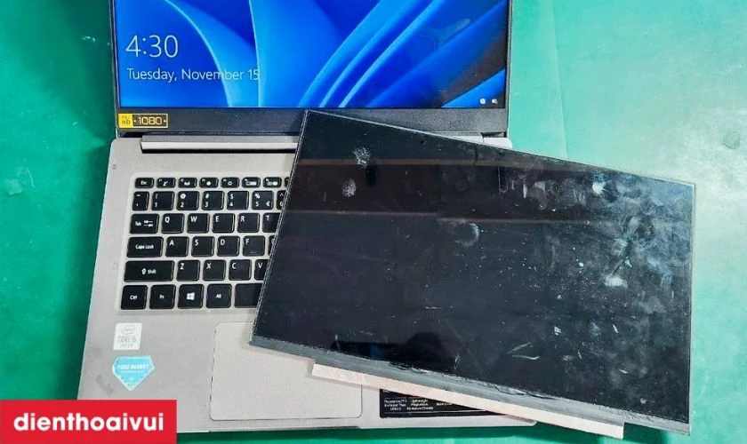 H&igrave;nh ảnh trải nghiệm dịch vụ thay m&agrave;n h&igrave;nh laptop Acer