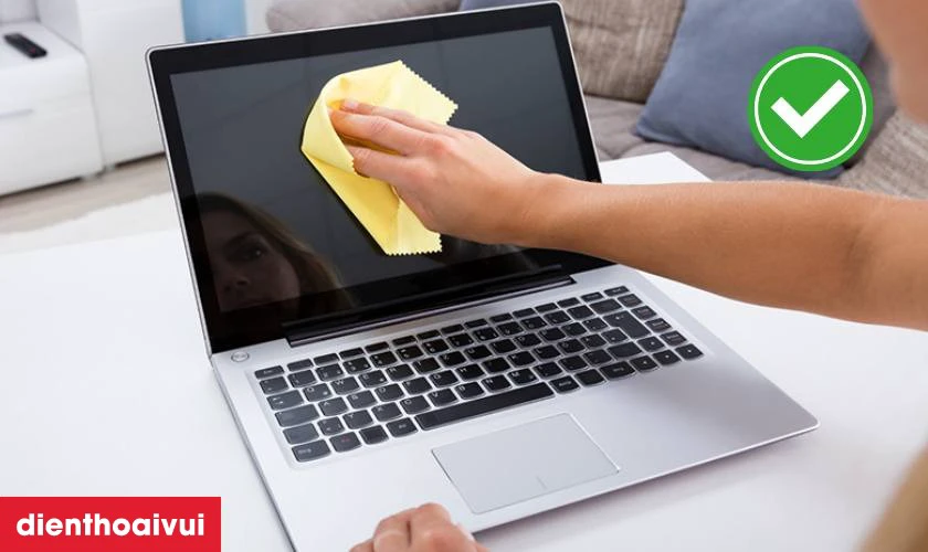 Mẹo bảo quản m&agrave;n h&igrave;nh sau thay