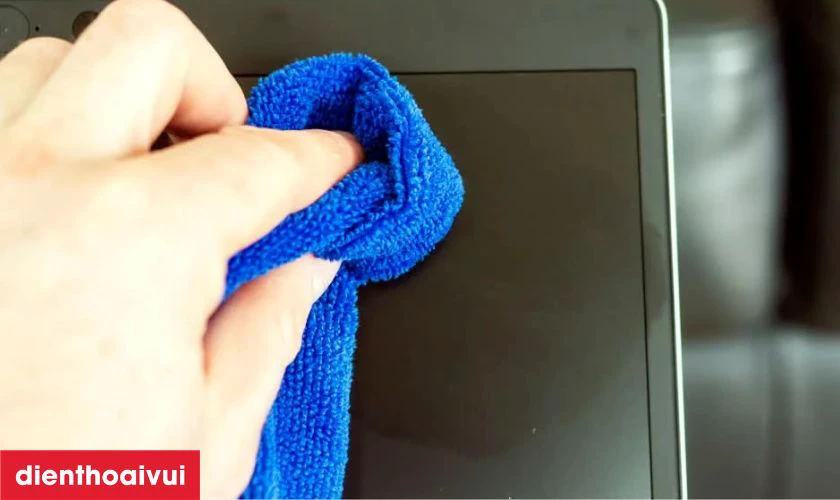 Mẹo bảo quản m&agrave;n h&igrave;nh sau thay