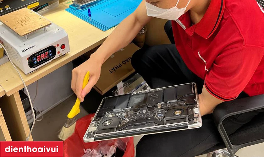 Kiểm tra lại và hoàn thiện máy