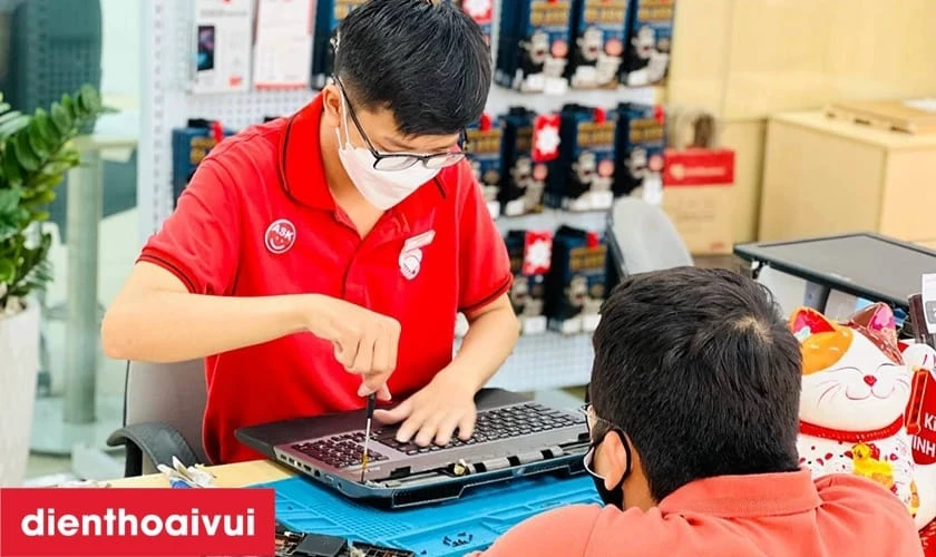 Quy trình thay màn hình laptop Dell Inspiron 14 5447
