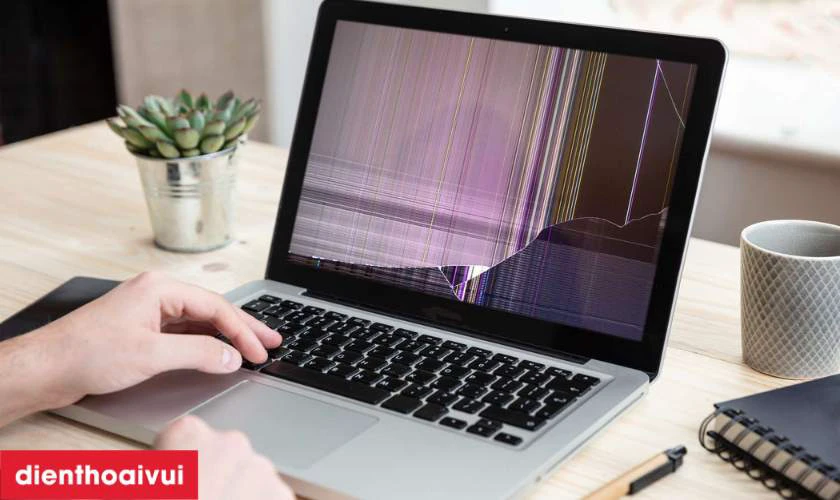 Dấu hiệu cần thay m&agrave;n h&igrave;nh