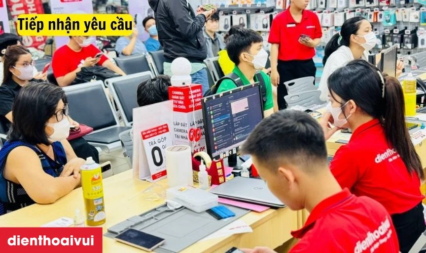 Quy trình thay màn hình laptop Dell Latitude 15 7530