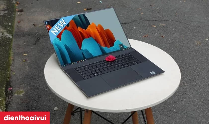Thay m&agrave;n h&igrave;nh của laptop Dell Precision 15 5750