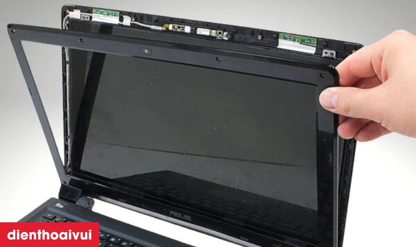 N&ecirc;n sửa chữa hay thay m&agrave;n h&igrave;nh laptop Dell