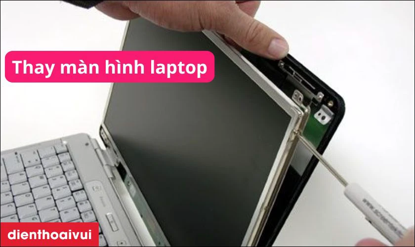 Thay m&agrave;n h&igrave;nh chi ph&iacute; sẽ cao hơn sửa chữa