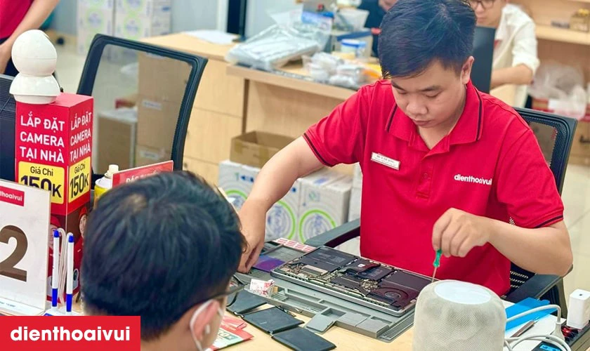 Quy tr&igrave;nh thay m&agrave;n h&igrave;nh laptop Dell Vostro 14 3425