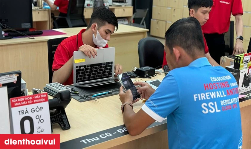 N&ecirc;n sửa chữa hay thay m&agrave;n h&igrave;nh laptop