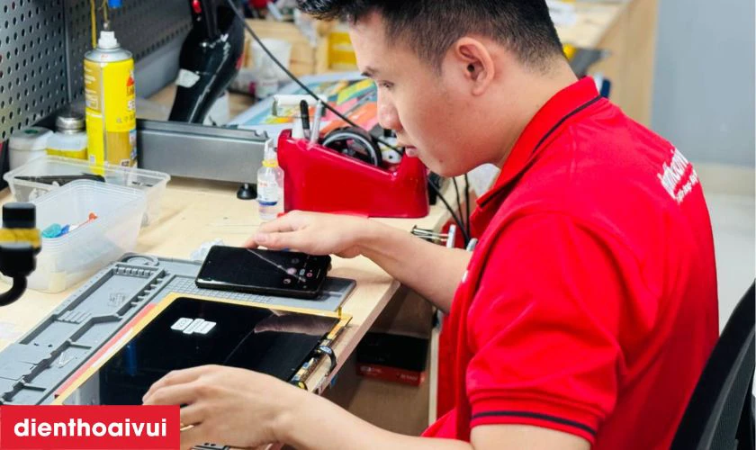 Kiểm tra lại v&agrave; vệ sinh sau khi ho&agrave;n tất