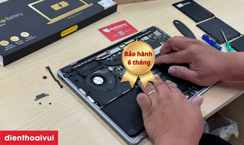 Thay m&agrave;n h&igrave;nh tại Điện Thoại Vui lu&ocirc;n c&oacute; bảo h&agrave;nh &iacute;t nhất 6 th&aacute;ng