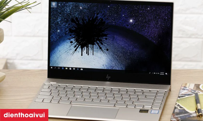 Dấu hiệu cần thay m&agrave;n h&igrave;nh laptop HP Envy 13 AB00NX