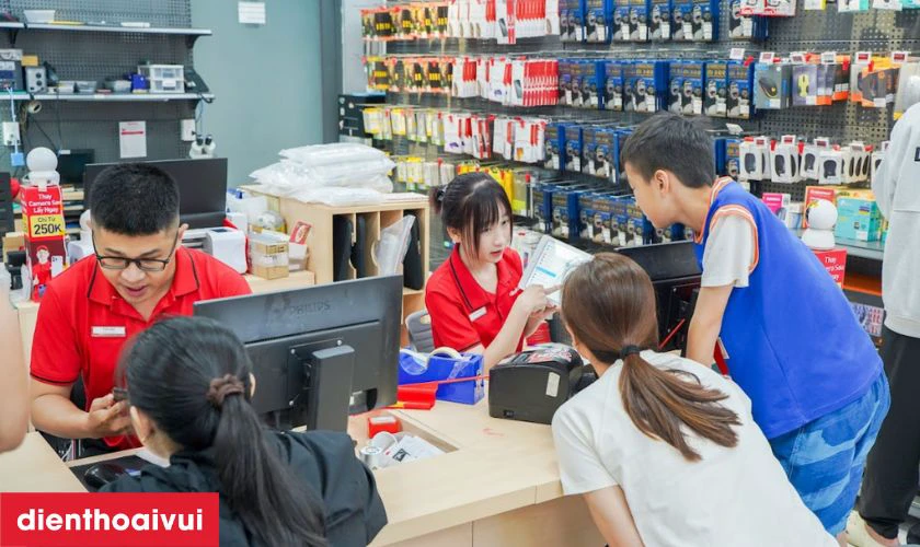 Quy trình thay màn hình laptop HP Pavilion nhanh chóng, lấy liền tại Điện Thoại Vui