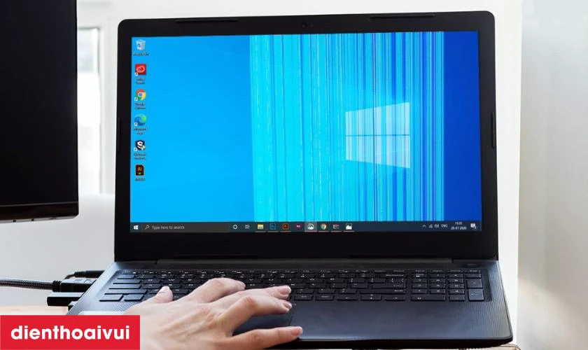 Dấu hiệu cần thay m&agrave;n h&igrave;nh laptop HP Zbook Firefly 15 G6