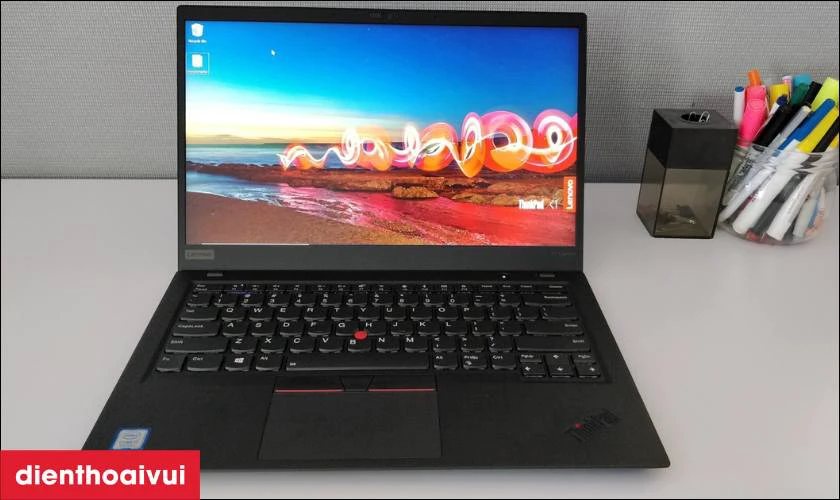 Đặc điểm nổi bật của m&agrave;n h&igrave;nh laptop Lenovo Thinkpad X1 Carbon Gen 6