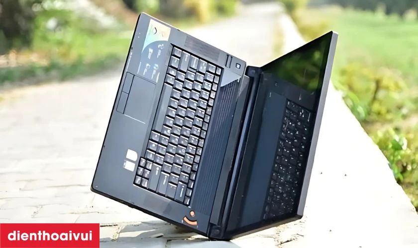 Cách bảo quản màn hình laptop Samsung sau thay để kéo dài tuổi thọ