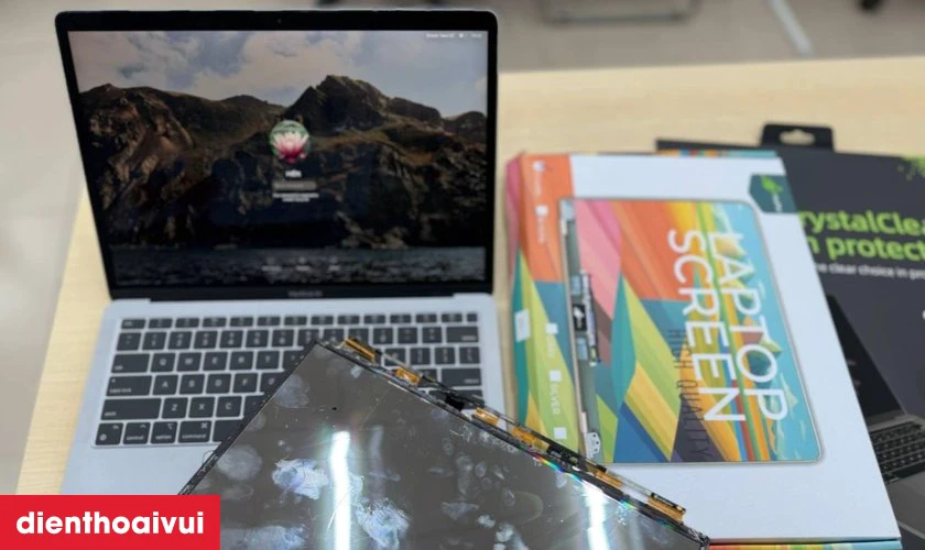 Quy tr&igrave;nh thay m&agrave;n h&igrave;nh MacBook