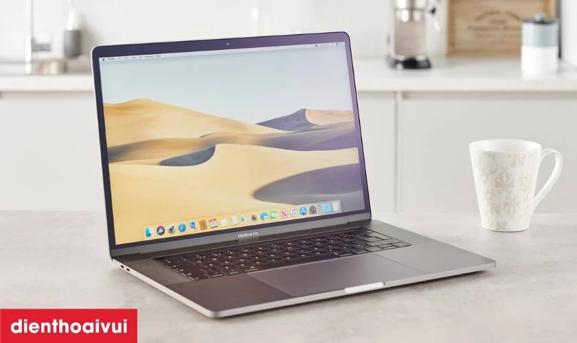 Đặc điểm nổi bật của m&agrave;n h&igrave;nh Macbook Pro 2019 15 inch A1990