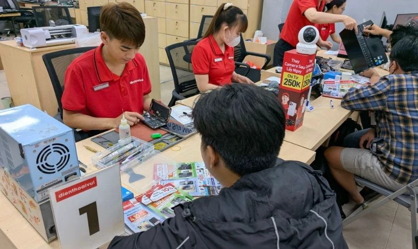 Thay màn hình Nubia quận Nam Từ Liêm