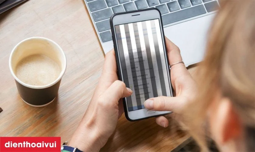 Lỗi màn hình bị nhiễu màu, nhiễu từ