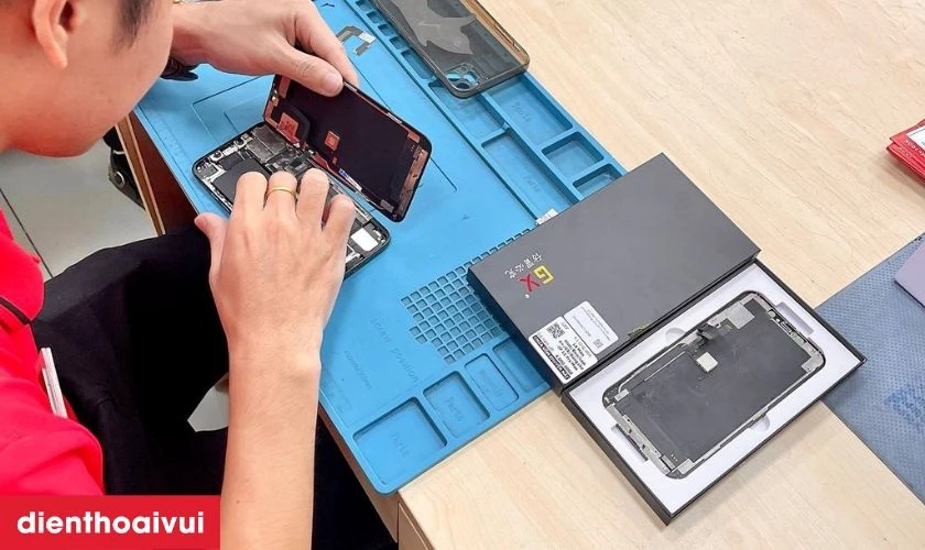 Địa chỉ thay màn hình OnePlus 8T ở đâu uy tín, lấy liền lại TPHCM và Hà Nội