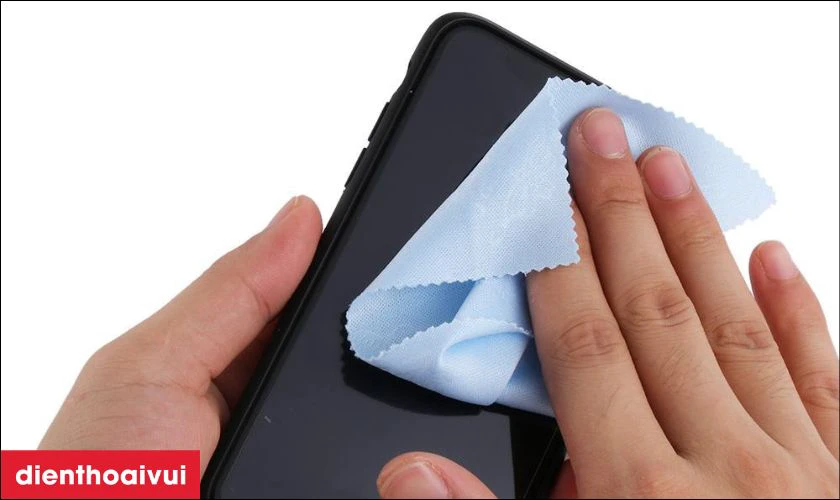 Cách bảo quản điện thoại sau khi sửa chữa