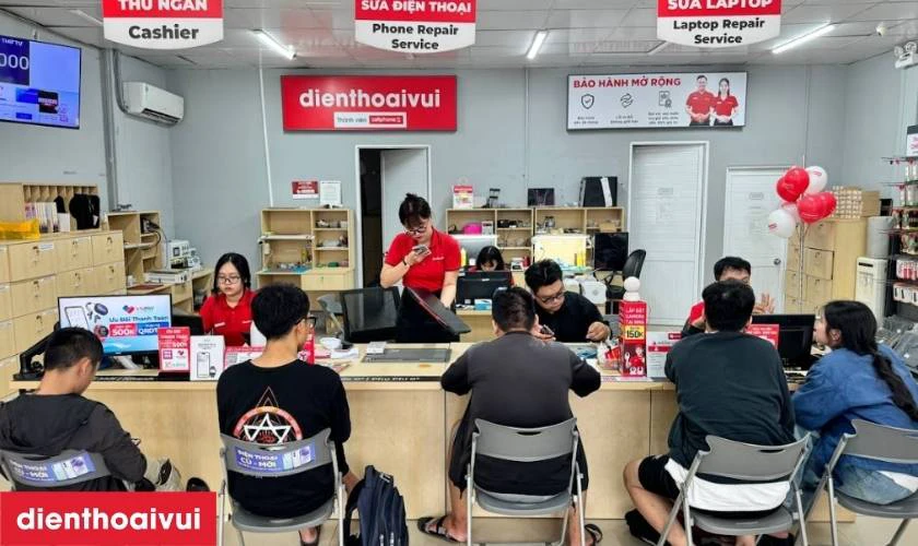 Dịch vụ thay m&agrave;n h&igrave;nh Oppo A9 ở đ&acirc;u uy t&iacute;n?