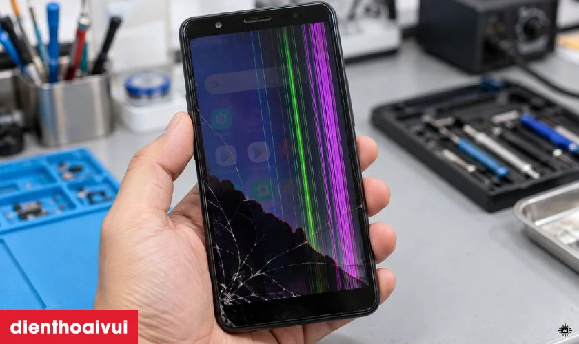 Dấu hiệu nhận biết màn hình Oppo F7 Youth bị hỏng cần thay