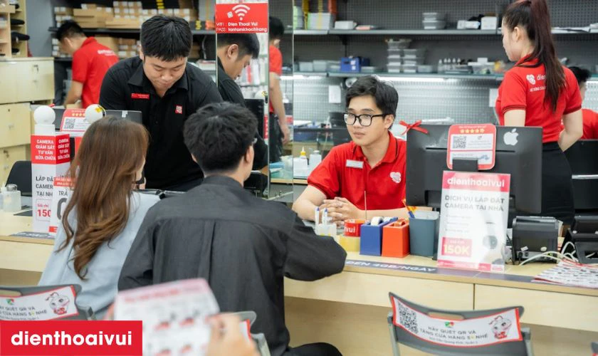Vì sao bạn nên thay màn hình Realme chính hãng GENA loại A+ tại Điện Thoại Vui?