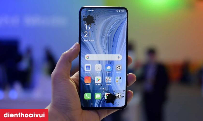 Các dấu hiệu bạn cần thay màn hình OPPO Reno 10 mới