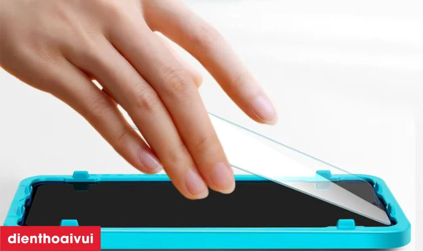 D&aacute;n cường lực cho điện thoại, bảo vệ m&agrave;n h&igrave;nh