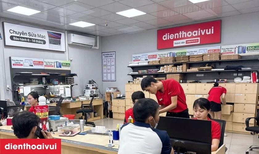 Quy tr&igrave;nh thay m&agrave;n h&igrave;nh Realme 10 4G ch&iacute;nh h&atilde;ng GENA loại A+ minh bạch